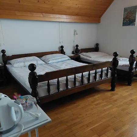 Turisticna Kmetija Zerovc Lantgård *