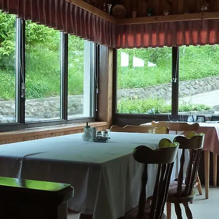 Turisticna Kmetija Zerovc Lantgård