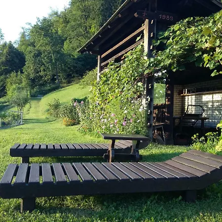 Turisticna Kmetija Zerovc Gospodarstwo agroturystyczne *