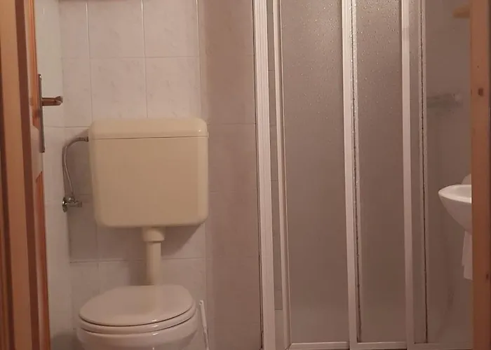 Turisticna Kmetija Zerovc Bivanje na kmetiji Bled