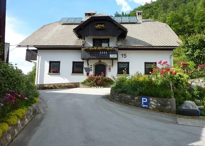 Bivanje na kmetiji Turisticna Kmetija Zerovc