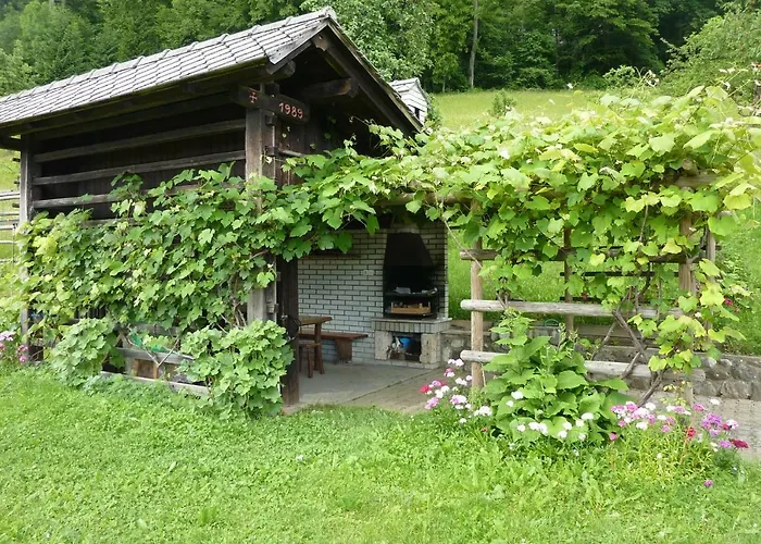 Bivanje na kmetiji Turisticna Kmetija Zerovc Bled