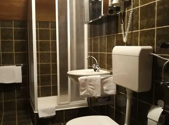 Bivanje na kmetiji Turisticna Kmetija Zerovc