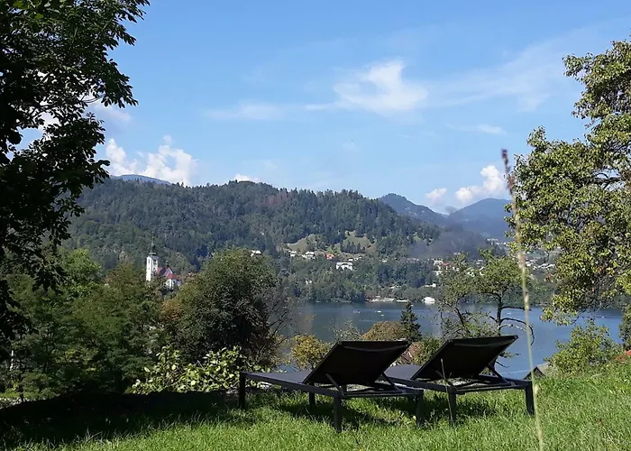 Bivanje na kmetiji Turisticna Kmetija Zerovc *